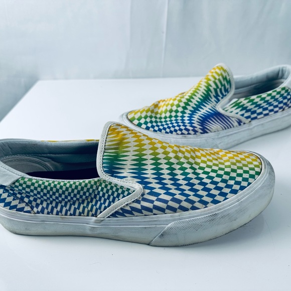 Straye Multicolor Rainbow Checkerboard Slip-on Skater Sneakers - Picture 3 of 5